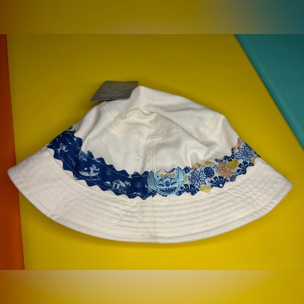Disney‎ Parks Stitch Bucket Hat Adult  NWT